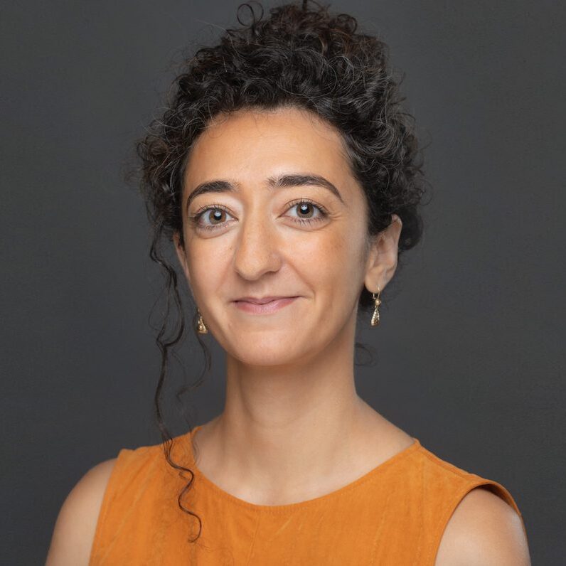 portrait-saba-rouhani